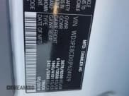 ✅ 2018 Mercedes-Benz Sprinter Cargo Worker • VIN: WD3PE8CD0JP624929 • Lot: 82786234. Wystawiony na Copart z przebiegiem 66 979 mil. Bezpłatny archiwum sprzedaży aukcyjnych z USA i szczegółowy raport historii pojazdu na DreamBid. Zdjęcie 13.