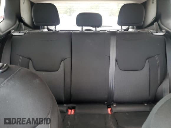 ✅ 2021 Jeep Renegade Jeepster • VIN: ZACNJDAB4MPM37197 • Лот: 87306745. Опубликован ранее на Copart с пробегом 125 866 миль. Бесплатный доступ к архиву аукционных продаж из США и подробный отчёт об истории автомобиля на DreamBid. Изображение 10.