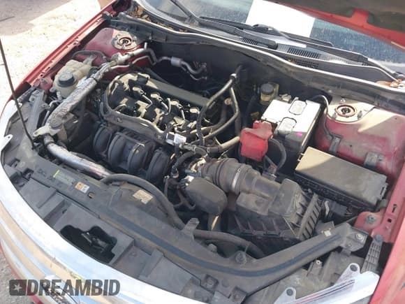 ✅ 2010 Ford Fusion SE • VIN: 3FAHP0HA5AR372985 • Lot: 42259289. Listed on IAAI with 175,809 mi. Free auction sales archive from the USA and detailed vehicle history report at DreamBid. Image 10.