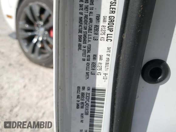 ✅ 2014 Dodge Challenger SRT-8 • VIN: 2C3CDYCJ4EH101599 • Lot: 87943745. Wystawiony na Copart z przebiegiem 74 407 mil. Bezpłatny archiwum sprzedaży aukcyjnych z USA i szczegółowy raport historii pojazdu na DreamBid. Zdjęcie 13.