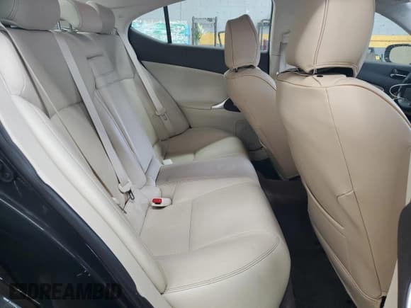 ✅ 2012 Lexus IS 350 • VIN: JTHCE5C23C5002713 • Lot: 56391425. Wystawiony na Copart z przebiegiem 123 595 mil. Bezpłatny archiwum sprzedaży aukcyjnych z USA i szczegółowy raport historii pojazdu na DreamBid. Zdjęcie 10.