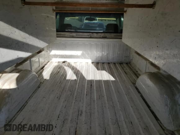 ✅ 2004 GMC Sierra 1500 SLE • VIN: 1GTEK14T04Z138911 • Лот: 53891075. Опубликован ранее на Copart с пробегом 166 864 миль. Бесплатный доступ к архиву аукционных продаж из США и подробный отчёт об истории автомобиля на DreamBid. Изображение 10.