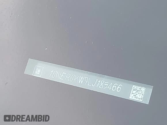 ✅ 2020 Chevrolet Traverse LT Cloth • VIN: 1GNERGKW9LJ185466 • Lot: 42690290. Listed on IAAI with 43,956 mi. Free auction sales archive from the USA and detailed vehicle history report at DreamBid. Image 17.