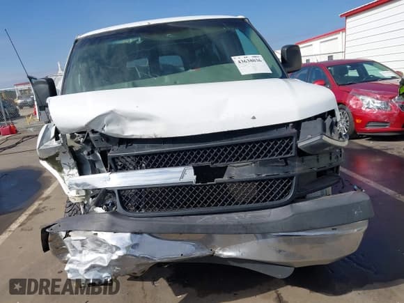 ✅ 2008 Chevrolet Express Passenger • VIN: 1GAHG39K581109279 • Lot: 43638036. Listed on IAAI with Not provided. Free auction sales archive from the USA and detailed vehicle history report at DreamBid. Image 17.