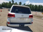 ✅ 2016 Toyota Land Cruiser • VIN: JTMCY7AJXG4041776 • Lot: 66911695. Wystawiony na Copart z przebiegiem 157 841 mil. Bezpłatny archiwum sprzedaży aukcyjnych z USA i szczegółowy raport historii pojazdu na DreamBid. Zdjęcie 6.