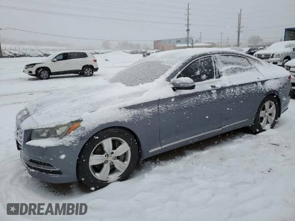 2015 Hyundai Genesis 3.8L z VIN KMHGN4JE7FU088625, wystawiony jako Copart lot #83913244 z przebiegiem 123 011 mil mil oraz Czysty tytuł • Clean title. Historia ofert i sprzedaży dostępna na DreamBid. Obrazek 1.
