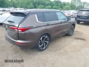 ✅ 2022 Mitsubishi Outlander SEL • VIN: JA4J4VA82NZ060174 • Lot: 42492433. Wystawiony na IAAI z przebiegiem 187 404 mil. Bezpłatny archiwum sprzedaży aukcyjnych z USA i szczegółowy raport historii pojazdu na DreamBid. Zdjęcie 4.
