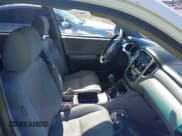 ✅ 2007 Toyota Highlander w/3rd Row • VIN: JTEEW21A870046236 • Lot: 41656729. Wystawiony na IAAI z przebiegiem 260 627 mil. Bezpłatny archiwum sprzedaży aukcyjnych z USA i szczegółowy raport historii pojazdu na DreamBid. Zdjęcie 5.