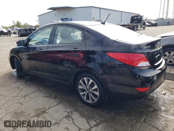 ✅ 2017 Hyundai Accent SE • VIN: KMHCT4AEXHU352864 • Лот: 72955504. Опубликован ранее на Copart с пробегом 72 517 миль. Бесплатный доступ к архиву аукционных продаж из США и подробный отчёт об истории автомобиля на DreamBid. Изображение 2.