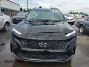 ✅ 2022 Hyundai Kona N Line • VIN: KM8K3CA33NU804069 • Лот: 66875394. Опубликован ранее на Copart с пробегом 68 152 миль. Бесплатный доступ к архиву аукционных продаж из США и подробный отчёт об истории автомобиля на DreamBid. Изображение 5.