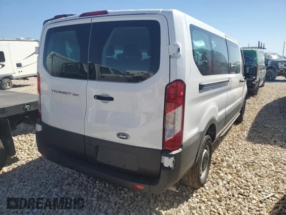 ✅ 2024 Ford Transit Passenger XL • VIN: 1FBAX2Y8XRKB30153 • Lot: 44428625. Listed on Copart with 1,382 mi. Free auction sales archive from the USA and detailed vehicle history report at DreamBid. Image 3.