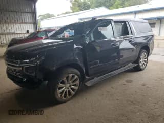 ✅ 2022 Chevrolet Suburban Premier • VIN: 1GNSCFKL0NR289644 • Lot: 70373244. Wystawiony na Copart z przebiegiem 34 433 mil. Bezpłatny archiwum sprzedaży aukcyjnych z USA i szczegółowy raport historii pojazdu na DreamBid. Zdjęcie 1.