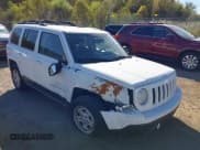 ✅ 2016 Jeep Patriot Sport SE • VIN: 1C4NJPBA8GD575435 • Lot: 40553382. Listed on IAAI with 187,685 mi. Free auction sales archive from the USA and detailed vehicle history report at DreamBid. Image 1.