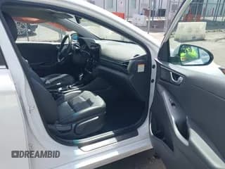 ✅ 2020 Hyundai Ioniq Limited • VIN: KMHC05LCXLU217578 • Lot: 41999454. Wystawiony na IAAI z przebiegiem 104 694 mil. Bezpłatny archiwum sprzedaży aukcyjnych z USA i szczegółowy raport historii pojazdu na DreamBid. Zdjęcie 5.