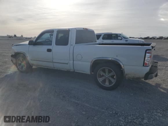 ✅ 2003 Chevrolet Silverado 1500 LT • VIN: 2GCEC19T231279945 • Lot: 89484065. Listed on Copart with 279,439 mi. Free auction sales archive from the USA and detailed vehicle history report at DreamBid. Image 2.