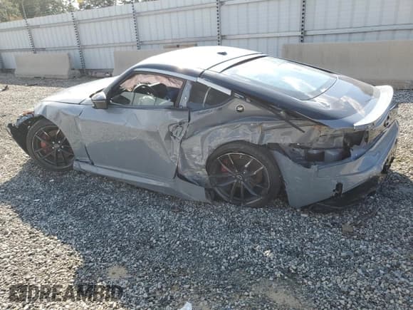 ✅ 2024 Nissan Z Performance • VIN: JN1BZ4BH6RM367096 • Лот: 70186985. Опубликован ранее на Copart с пробегом Не указан. Бесплатный доступ к архиву аукционных продаж из США и подробный отчёт об истории автомобиля на DreamBid. Изображение 2.