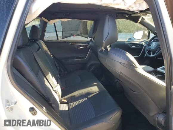 ✅ 2021 Toyota RAV4 Hybrid XSE • VIN: 4T3E6RFV1MU053111 • Lot: 84815995. Listed on Copart with 50,613 mi. Free auction sales archive from the USA and detailed vehicle history report at DreamBid. Image 11.