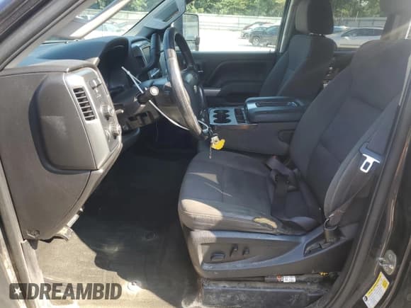 ✅ 2016 Chevrolet Silverado 2500HD LT • VIN: 1GC2KVEG2GZ318584 • Лот: 68831195. Опубликован ранее на Copart с пробегом 262 507 миль. Бесплатный доступ к архиву аукционных продаж из США и подробный отчёт об истории автомобиля на DreamBid. Изображение 7.