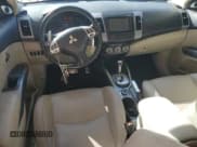 ✅ 2012 Mitsubishi Outlander GT • VIN: JA4JT5AX4CU005293 • Lot: 77539064. Wystawiony na Copart z przebiegiem 140 951 mil. Bezpłatny archiwum sprzedaży aukcyjnych z USA i szczegółowy raport historii pojazdu na DreamBid. Zdjęcie 8.