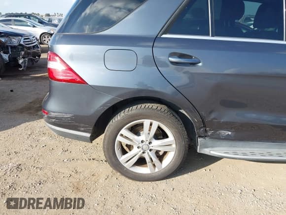 ✅ 2013 Mercedes-Benz M 350 • VIN: 4JGDA5JB9DA112576 • Лот: 43840052. Опубликован ранее на IAAI с пробегом 110 438 миль. Бесплатный доступ к архиву аукционных продаж из США и подробный отчёт об истории автомобиля на DreamBid. Изображение 6.