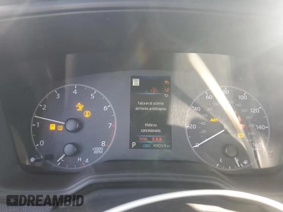 ✅ 2024 Toyota Corolla Cross LE • VIN: 7MUBAAAG0RV103913 • Lot: 58040095. Listed on Copart with 49,059 mi. Free auction sales archive from the USA and detailed vehicle history report at DreamBid. Image 9.