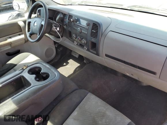 ✅ 2009 Chevrolet Silverado 1500 Work Truck • VIN: 1GCEC14019Z185326 • Lot: 57432255. Listed on Copart with 293,135 mi. Free auction sales archive from the USA and detailed vehicle history report at DreamBid. Image 8.