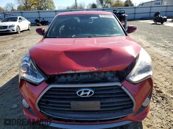 ✅ 2016 Hyundai Veloster Turbo R-Spec • VIN: KMHTC6AE5GU267750 • Lot: 81294294. Wystawiony na Copart z przebiegiem 82 520 mil. Bezpłatny archiwum sprzedaży aukcyjnych z USA i szczegółowy raport historii pojazdu na DreamBid. Zdjęcie 5.