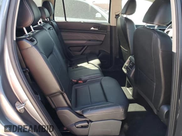 ✅ 2023 Volkswagen Atlas SE • VIN: 1V2DP2CA8PC521178 • Lot: 48472125. Wystawiony na Copart z przebiegiem 34 742 mil. Bezpłatny archiwum sprzedaży aukcyjnych z USA i szczegółowy raport historii pojazdu na DreamBid. Zdjęcie 11.