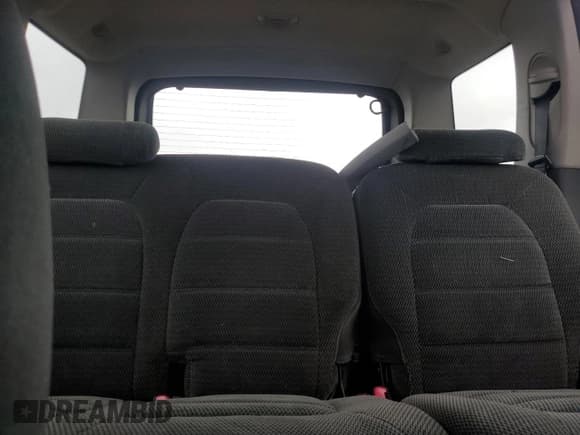 ✅ 2002 Ford Explorer XLT • VIN: 1FMZU73E42UC13262 • Lot: 86119365. Wystawiony na Copart z przebiegiem 217 906 mil. Bezpłatny archiwum sprzedaży aukcyjnych z USA i szczegółowy raport historii pojazdu na DreamBid. Zdjęcie 10.