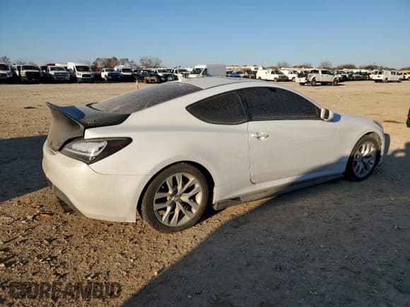 ✅ 2014 Hyundai Genesis Coupe R-Spec • VIN: KMHHT6KD0EU119935 • Lot: 89406735. Wystawiony na Copart z przebiegiem 151 424 mil. Bezpłatny archiwum sprzedaży aukcyjnych z USA i szczegółowy raport historii pojazdu na DreamBid. Zdjęcie 3.