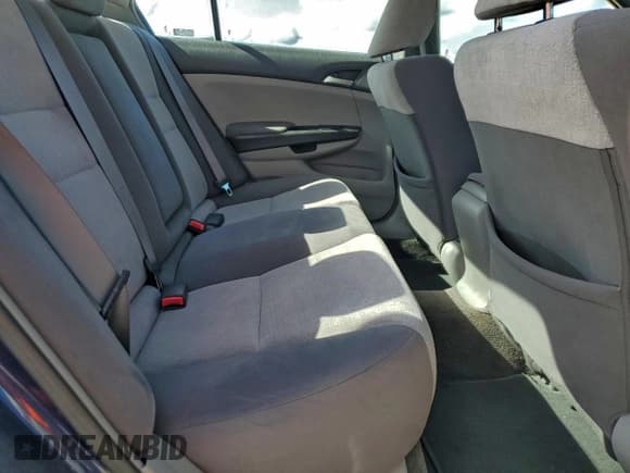 ✅ 2008 Honda Accord LX • VIN: 1HGCP26378A074061 • Лот: 94537125. Опубликован ранее на Copart с пробегом 98 819 миль. Бесплатный доступ к архиву аукционных продаж из США и подробный отчёт об истории автомобиля на DreamBid. Изображение 10.