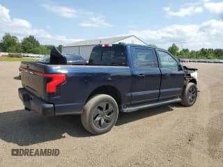 ✅ 2022 Ford F-150 Lightning Pro • VIN: 1FT6W1EV5NWG13416 • Лот: 65019044. Опубликован ранее на Copart с пробегом 54 441 миль. Бесплатный доступ к архиву аукционных продаж из США и подробный отчёт об истории автомобиля на DreamBid. Изображение 3.