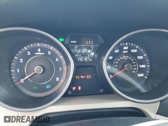 ✅ 2016 Hyundai Elantra SE • VIN: 5NPDH4AE4GH721284 • Lot: 87049115. Listed on Copart with 142,187 mi. Free auction sales archive from the USA and detailed vehicle history report at DreamBid. Image 9.