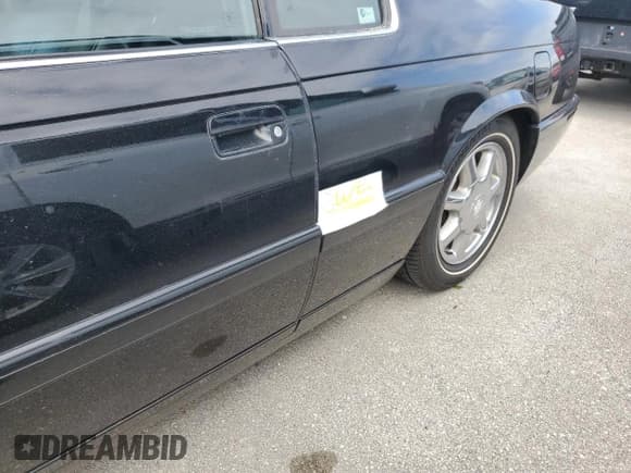 ✅ 2002 Cadillac Eldorado Touring • VIN: 1G6ET12912B102383 • Лот: 75119604. Опубликован ранее на Copart с пробегом Не указан. Бесплатный доступ к архиву аукционных продаж из США и подробный отчёт об истории автомобиля на DreamBid. Изображение 12.