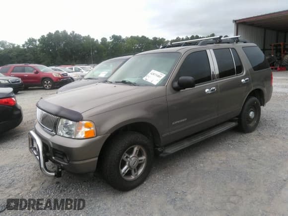 ✅ 2005 Ford Explorer XLT • VIN: 1FMZU73K15UB86788 • Lot: 42873403. Wystawiony na IAAI z przebiegiem 189 627 mil. Bezpłatny archiwum sprzedaży aukcyjnych z USA i szczegółowy raport historii pojazdu na DreamBid. Zdjęcie 17.