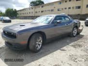 ✅ 2022 Dodge Challenger SXT • VIN: 2C3CDZAG7NH151877 • Lot: 69487744. Wystawiony na Copart z przebiegiem 45 583 mil. Bezpłatny archiwum sprzedaży aukcyjnych z USA i szczegółowy raport historii pojazdu na DreamBid. Zdjęcie 1.