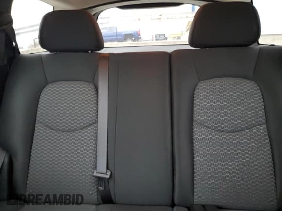 ✅ 2010 Chevrolet HHR LS • VIN: 3GNBAADB7AS567900 • Lot: 82139334. Listed on Copart with 189,017 mi. Free auction sales archive from the USA and detailed vehicle history report at DreamBid. Image 10.