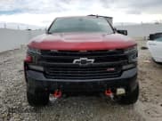 ✅ 2019 Chevrolet Silverado 1500 LT Trail Boss • VIN: 1GCPYFED1KZ197328 • Lot: 52689025. Wystawiony na Copart z przebiegiem 98 840 mil. Bezpłatny archiwum sprzedaży aukcyjnych z USA i szczegółowy raport historii pojazdu na DreamBid. Zdjęcie 5.