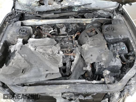 ✅ 2009 Hyundai Sonata GLS • VIN: 5NPET46CX9H560923 • Лот: 89312875. Опубликован ранее на Copart с пробегом Не указан. Бесплатный доступ к архиву аукционных продаж из США и подробный отчёт об истории автомобиля на DreamBid. Изображение 11.