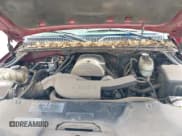 ✅ 2005 GMC Yukon SLE • VIN: 1GKEC13V55R274845 • Lot: 43337595. Wystawiony na IAAI z przebiegiem 235 010 mil. Bezpłatny archiwum sprzedaży aukcyjnych z USA i szczegółowy raport historii pojazdu na DreamBid. Zdjęcie 10.