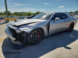 ✅ 2015 Dodge Challenger SRT 392 • VIN: 2C3CDZDJ8FH719188 • Lot: 70163145. Wystawiony na Copart z przebiegiem 124 204 mil. Bezpłatny archiwum sprzedaży aukcyjnych z USA i szczegółowy raport historii pojazdu na DreamBid. Zdjęcie 1.