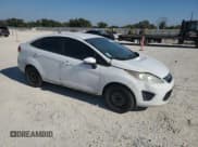 ✅ 2013 Ford Fiesta SE • VIN: 3FADP4BJ9DM167072 • Лот: 82545105. Опубликован ранее на Copart с пробегом 147 949 миль. Бесплатный доступ к архиву аукционных продаж из США и подробный отчёт об истории автомобиля на DreamBid. Изображение 4.