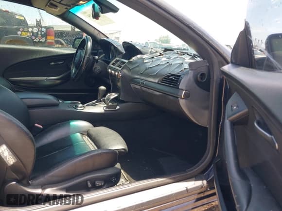 ✅ 2006 BMW 6 Series 650Ci • VIN: WBAEK13486CN75522 • Lot: 42343754. Wystawiony na IAAI z przebiegiem Nie podano. Bezpłatny archiwum sprzedaży aukcyjnych z USA i szczegółowy raport historii pojazdu na DreamBid. Zdjęcie 5.