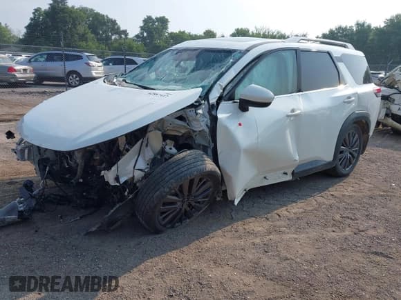 ✅ 2024 Nissan Pathfinder SL • VIN: 5N1DR3CD0RC241782 • Лот: 42887417. Опубликован ранее на IAAI с пробегом Не указан. Бесплатный доступ к архиву аукционных продаж из США и подробный отчёт об истории автомобиля на DreamBid. Изображение 2.