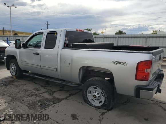 ✅ 2013 Chevrolet Silverado 2500HD • VIN: 1GC2KXEB9DZ321168 • Lot: 68184494. Wystawiony na Copart z przebiegiem 189 080 mil. Bezpłatny archiwum sprzedaży aukcyjnych z USA i szczegółowy raport historii pojazdu na DreamBid. Zdjęcie 2.