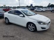 ✅ 2012 Volvo S60 T5 • VIN: YV1622FS7C2144401 • Lot: 62142135. Wystawiony na Copart z przebiegiem 164 939 mil. Bezpłatny archiwum sprzedaży aukcyjnych z USA i szczegółowy raport historii pojazdu na DreamBid. Zdjęcie 4.