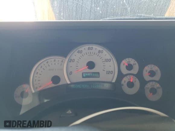 ✅ 2004 Hummer H2 • VIN: 5GRGN23U34H109889 • Lot: 70719215. Listed on Copart with 122,008 mi. Free auction sales archive from the USA and detailed vehicle history report at DreamBid. Image 9.