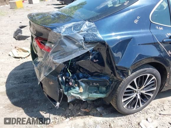 2021 Toyota Camry SE with VIN 4T1G11BK4MU042911, listed as a IAAI auction lot 42495834 with 73,314 mi miles and . Bid and sale history available at DreamBid. Image 6.