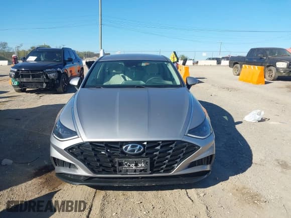 ✅ 2021 Hyundai Sonata SEL • VIN: KMHL64JA2MA152111 • Lot: 43457598. Listed on IAAI with 73,525 mi. Free auction sales archive from the USA and detailed vehicle history report at DreamBid. Image 12.