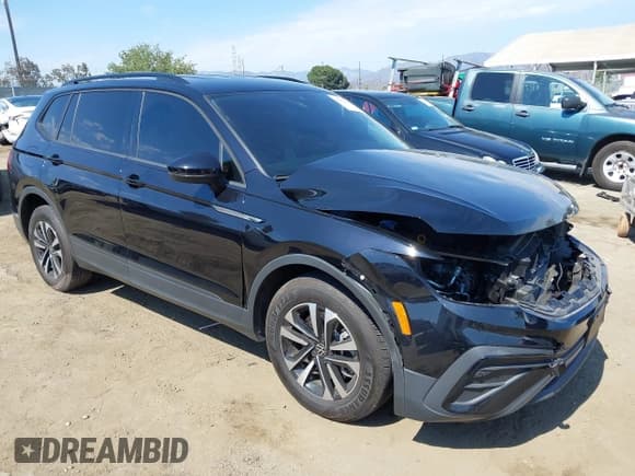 ✅ 2024 Volkswagen Tiguan S • VIN: 3VVRB7AX1RM036720 • Lot: 42750506. Listed on IAAI with 13,031 mi. Free auction sales archive from the USA and detailed vehicle history report at DreamBid. Image 1.